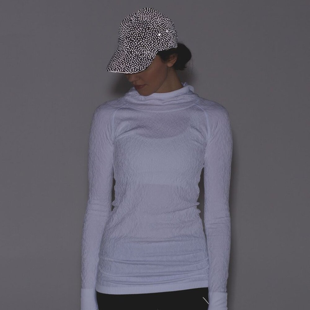 BNWT Lululemon Race To Place Run Hat 2.0 (Reflective) O/S